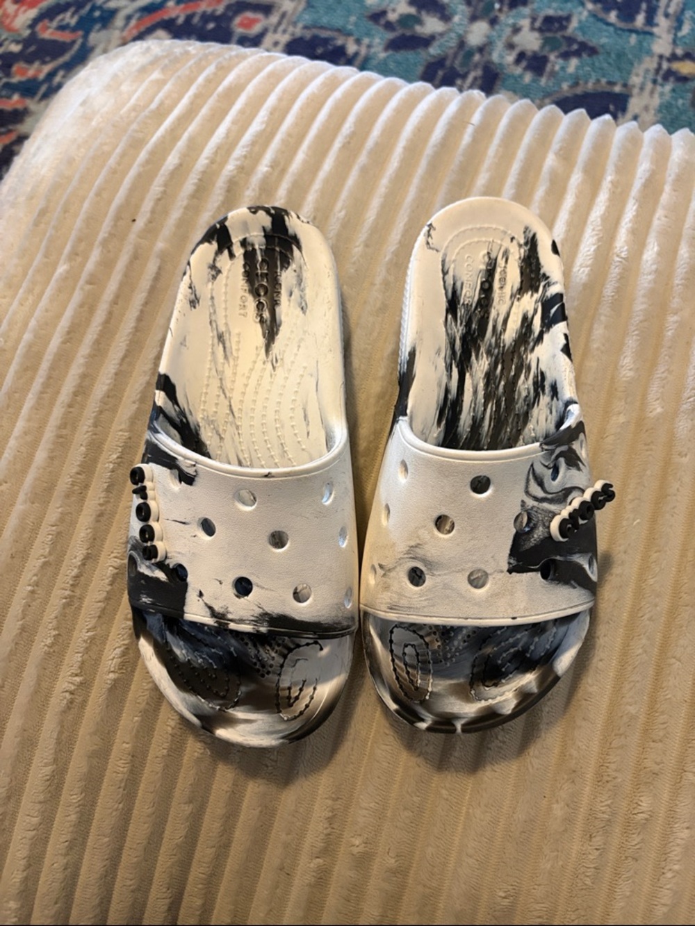 Croc Marble-Pattern Slide Sandals in White & Black
